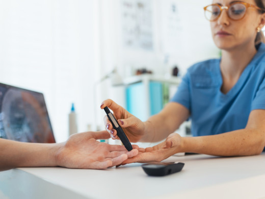 Diabetologie: kódy zdravotních výkonů a bonifikační programy pojišťoven