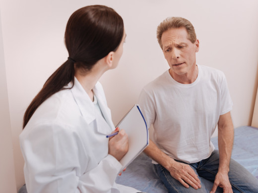 Problémoví pacienti s TBC – zdroj nákazy, dluhů, někdy i agrese