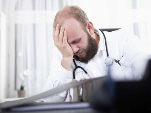 Praktičtí lékaři „jedou na hraně“