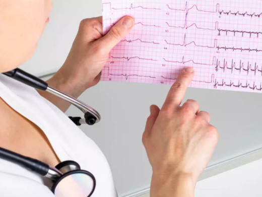 Nový algoritmus citlivě predikuje dekompenzaci srdečního selhání