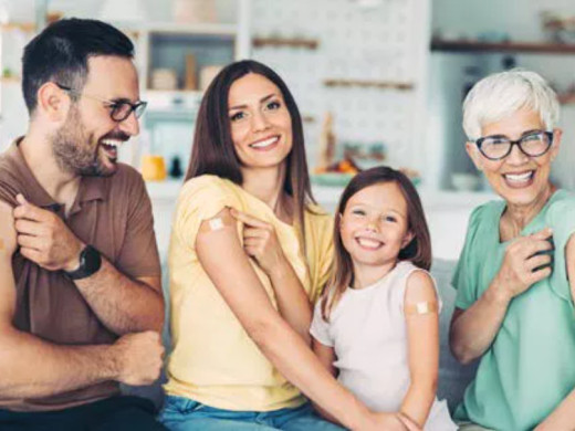 Současná doporučení a možnosti očkování proti covidu‑19