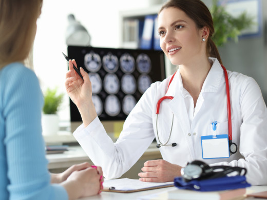 Neurologové: všichni pacienti musí dostat kvalitní péči