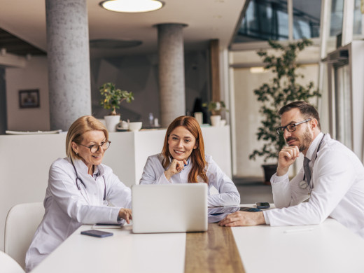 Týmových praxí praktiků i pediatrů přibývá, VZP už uzavřela smlouvu se 170 ordinacemi