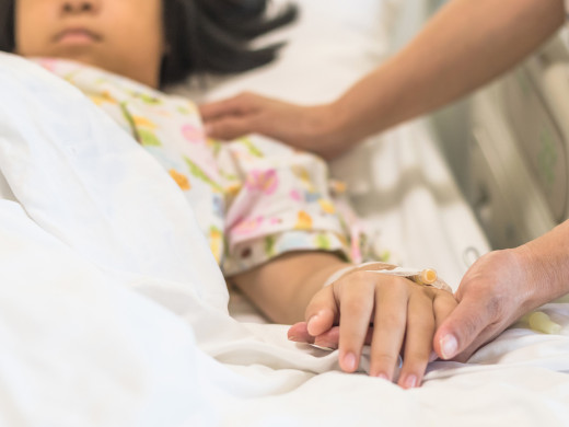 Pediatři bez dostatečné praxe? Novela vzdělávání podle České pediatrické společnosti omezuje kvalifikaci