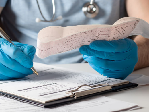 Kardiolog: kódy zdravotních výkonů a bonifikační programy pojišťoven