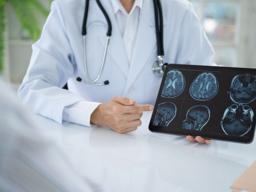 Vliv antihypertenzní léčby na CMP a demenci