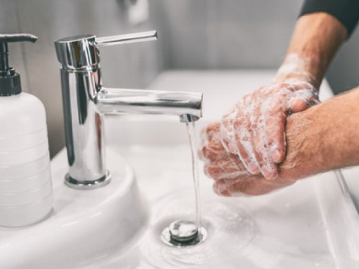 Covid-19: Funguje jen ohleduplnost