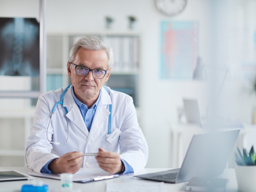 Internisté stárnou, přitom jich bude třeba více